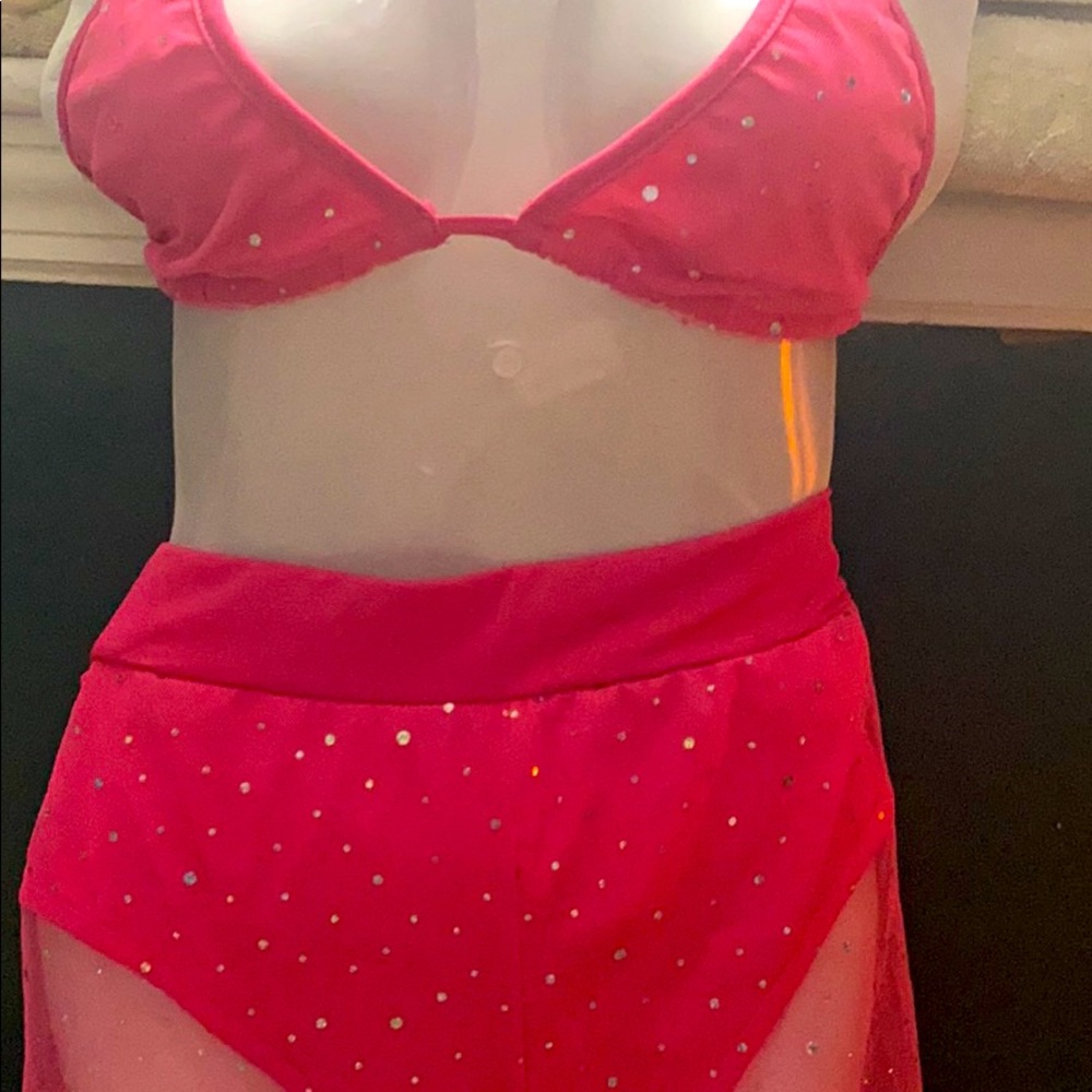 2 piece dance outfit high waisted bikini bottoms w rhinestones sz medium